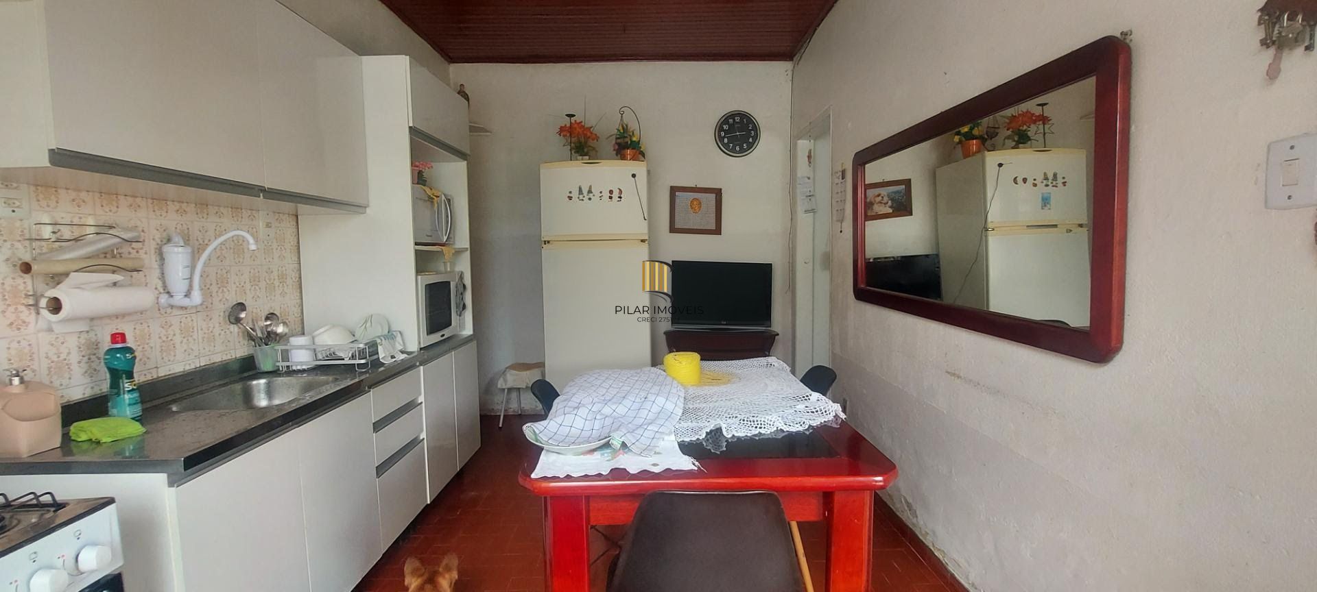 Imóvel com 2 moradias e ponto comercial em Alvorada