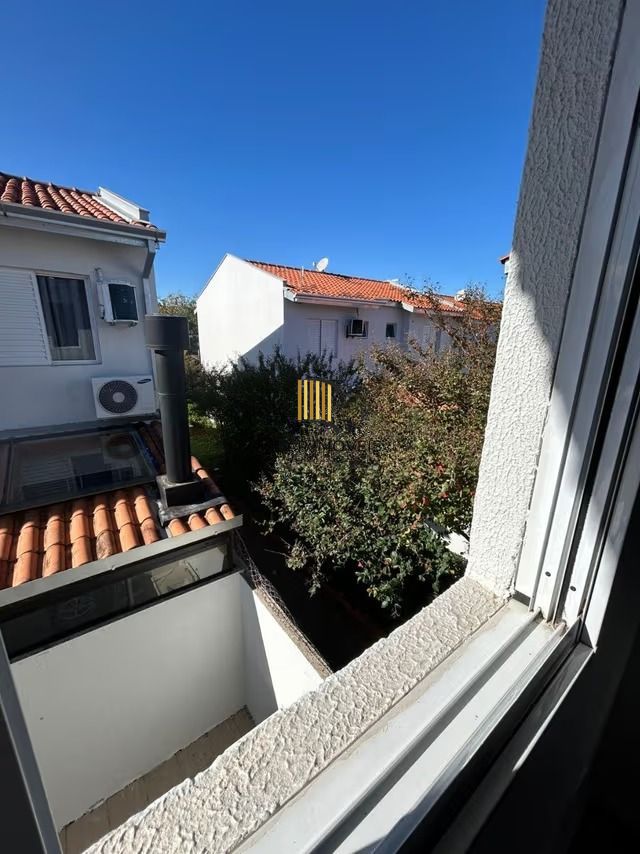 Casa em condomínio de 2 quartos 1 vaga de garagem em Canoas.