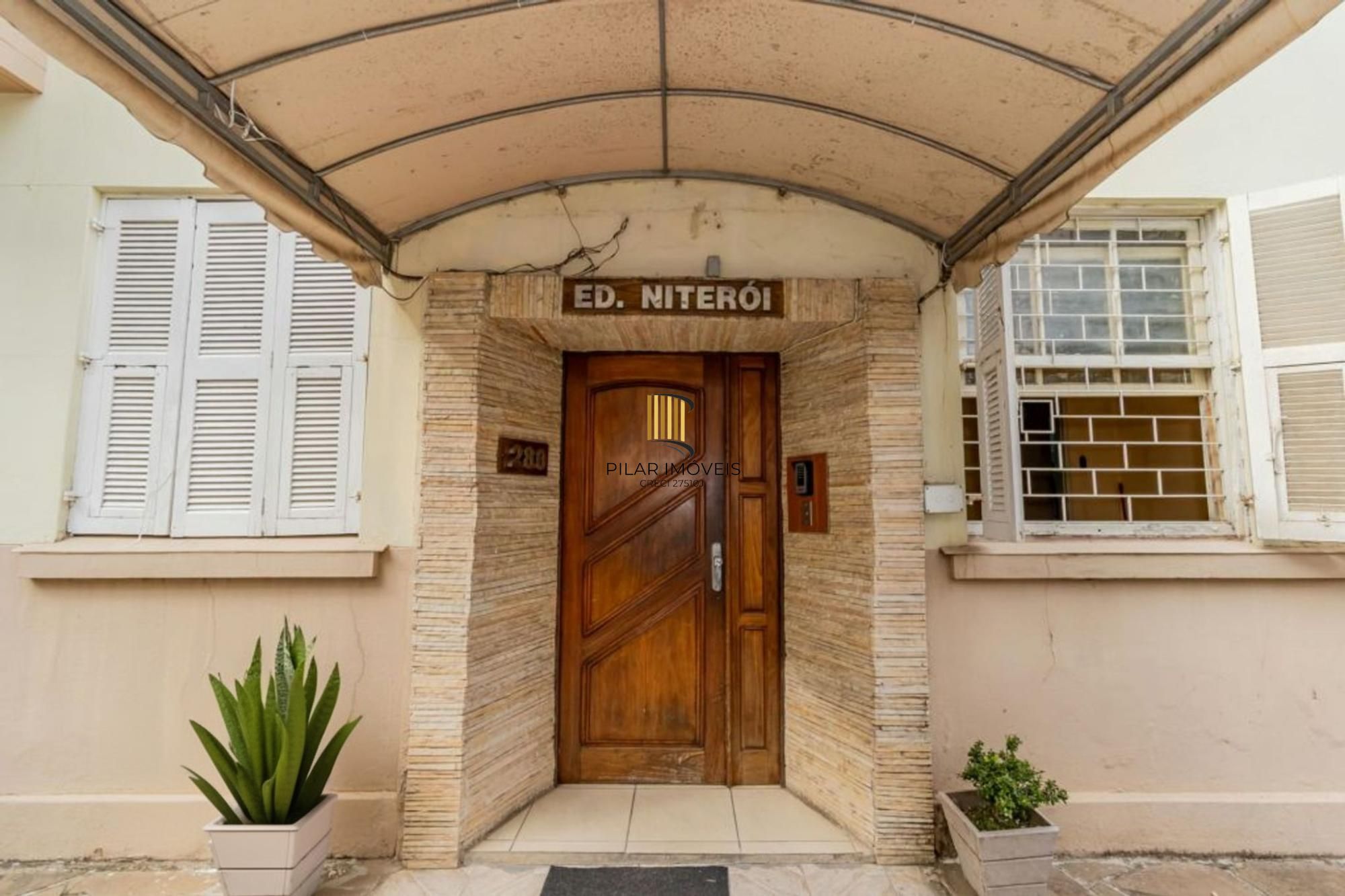 Apartamento à venda com 2 Dormitórios e  68 m² no Bairro Santana