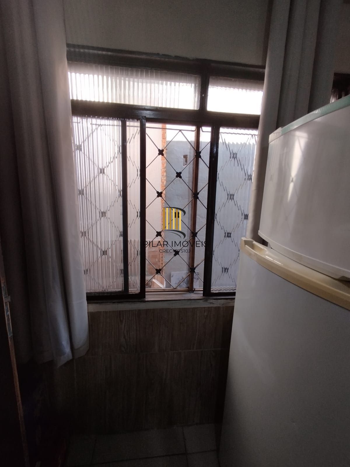 Casa de 4 dormitórios e 2 vagas de garagem em Canoas.