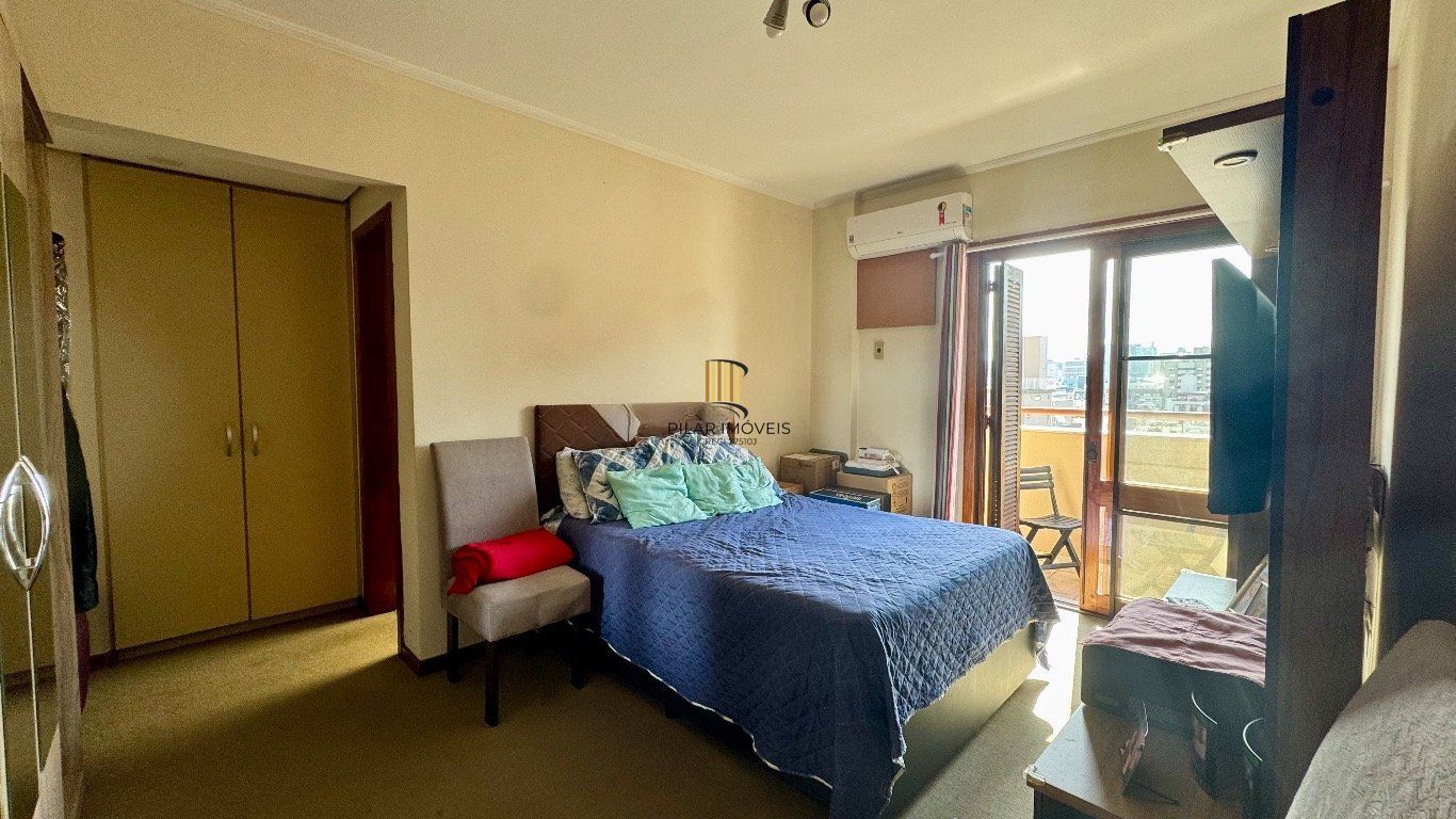 Apartamento de 1 quarto, sacada, 1 vaga, elevador no bairro Independência