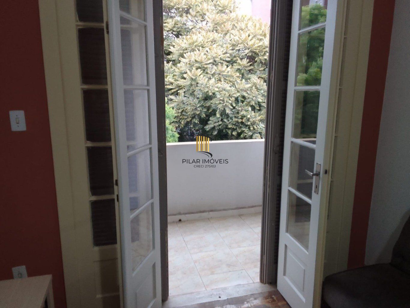 Apartamento de 2 dormitórios no Bairro petropolis em Porto Alegre.