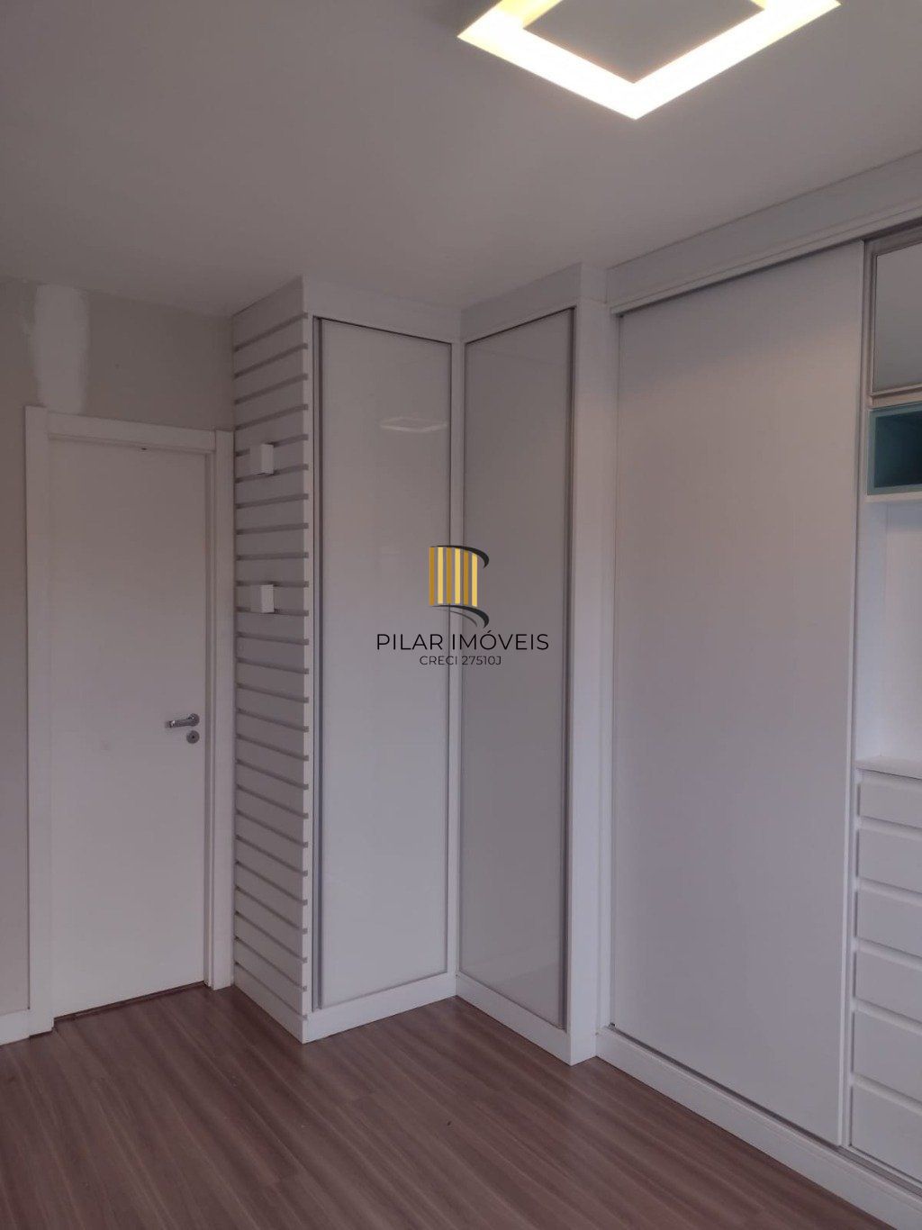 Apartamento com 3 quartos, vaga de garagem e elevador no Bairro Sao sebastiao