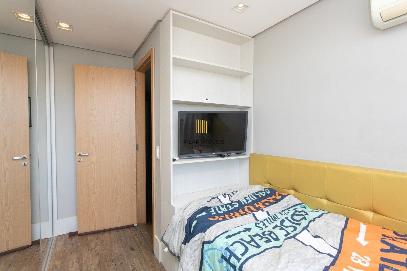 Apartamento com 3 quartos, 1 Suíte, 2 vagas e 83m² à venda em Jardim Lindóia.