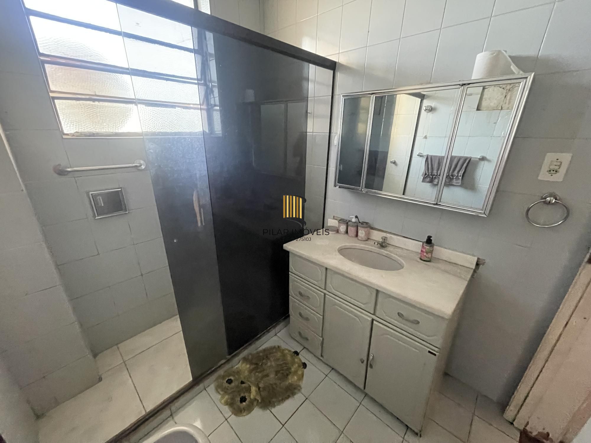 Apartamento com 3 Quartos e 1 banheiro à Venda, 98 m²  Santa Maria Goretti