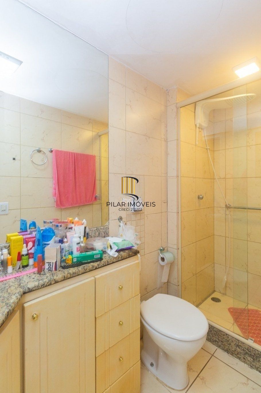 Apartamento térreo de 2 quartos no bairro Jardim do Salso