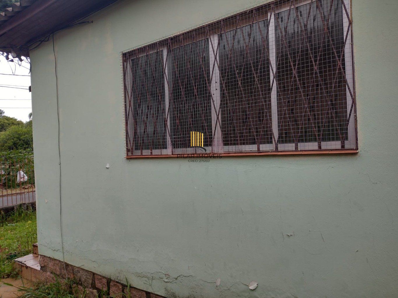 Casa com 3 quartos, 1 vaga de garagem e patio no bairro Jardim Itu