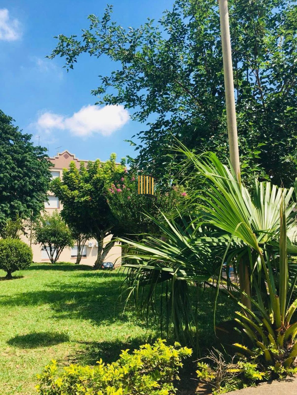 Apartamento térreo de 2 dormitórios bairro Morro Santana