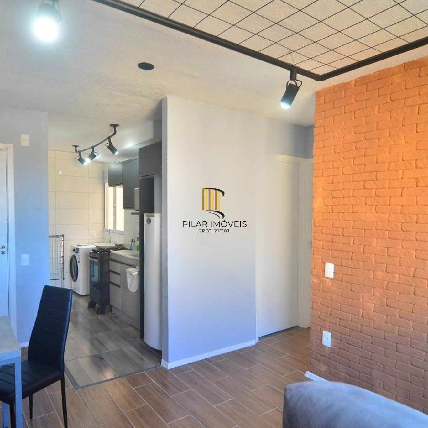 Apartamento com 2 dormitórios, com 1 vaga de garagem em Canoas. - Pilar Imóveis