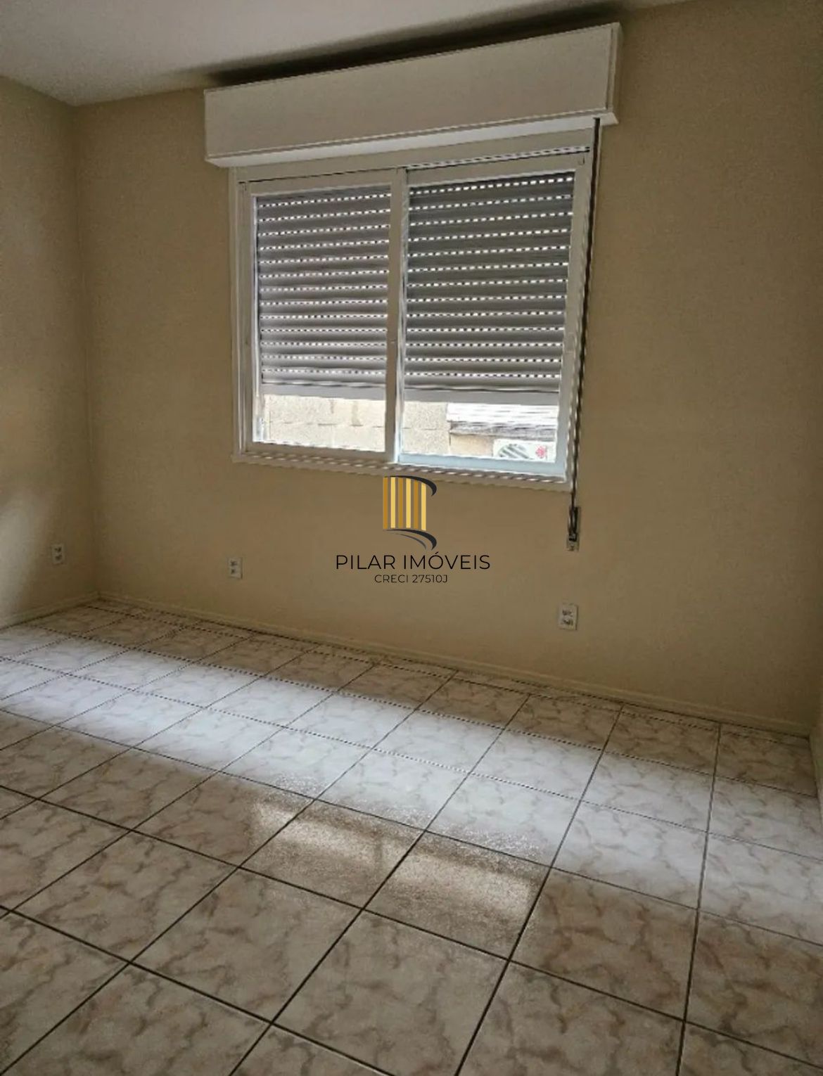 APARTAMENTO, 2 DORMITÓRIOS NO BAIRRO AZENHA EM PORTO ALEGRE PARA COMPRAR