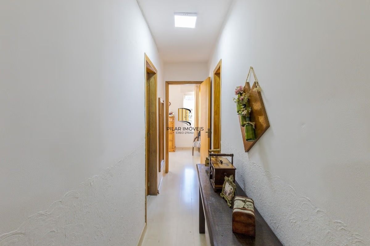 Apartamento Amplo no Rio Branco com 3 Dormitórios Próximo à UFRGS