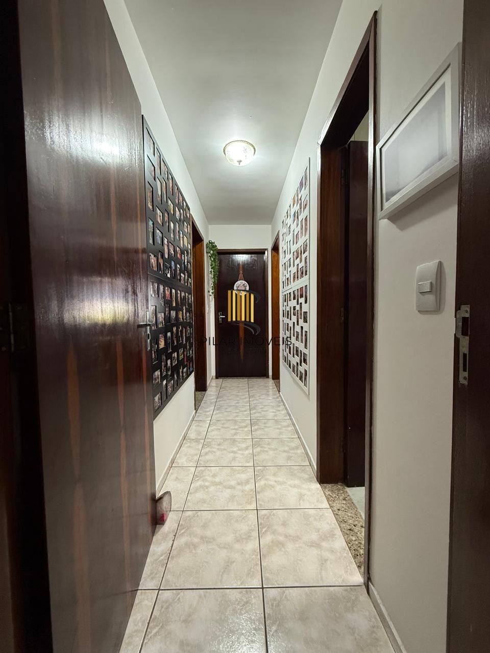 Casa semi mobiliada de 4 dormitórios bairro São Sebastião