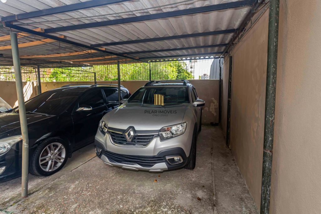 Apartamento 2 dormitórios, 1 vaga, churrasqueira  e 77m² na José do Patrocinio.