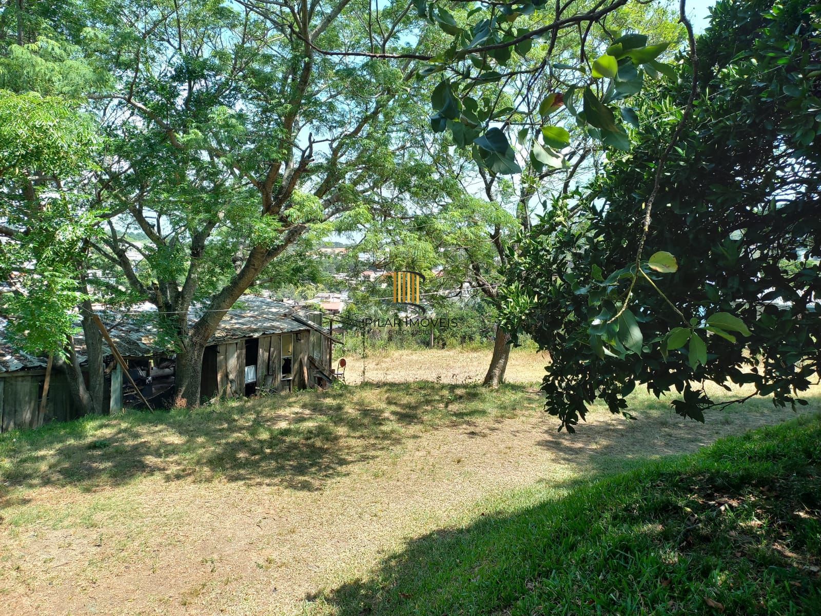 Chácara com 2 hectares no Bairro Mário Quintana