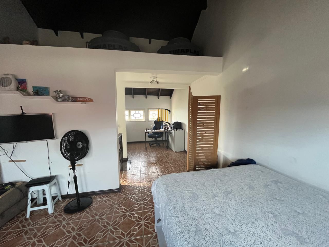 Casa triplex em condomínio no Ecoville com 2 suítes