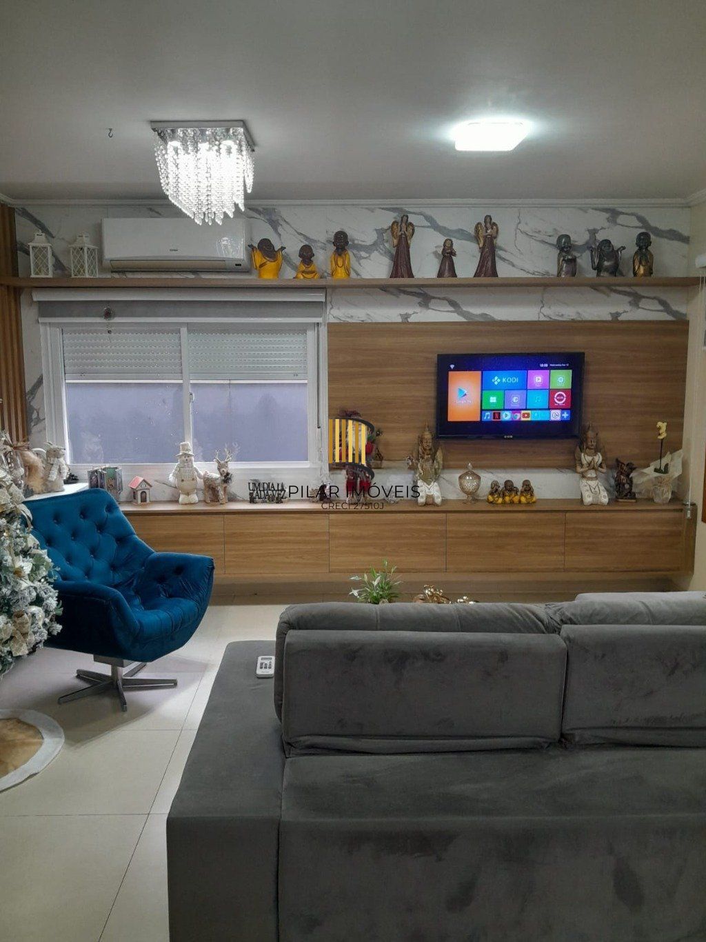 Casa com 3 dormitórios e 3 vagas de garagem em Gravatai.