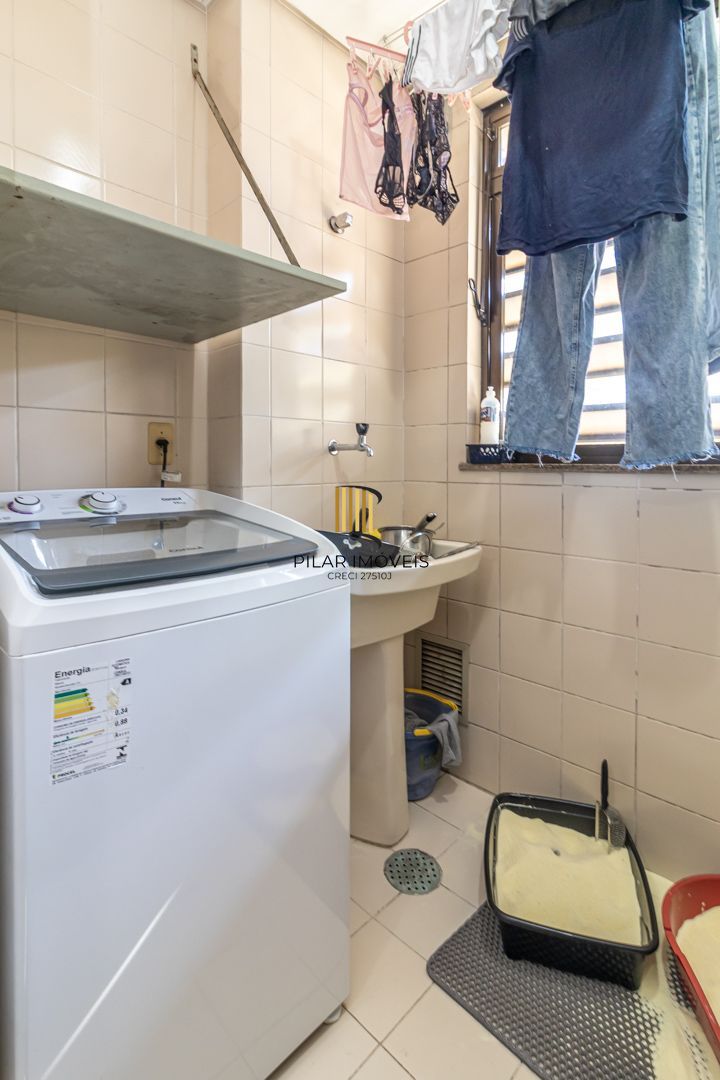 Apartamento 3 dormitórios no Menino Deus