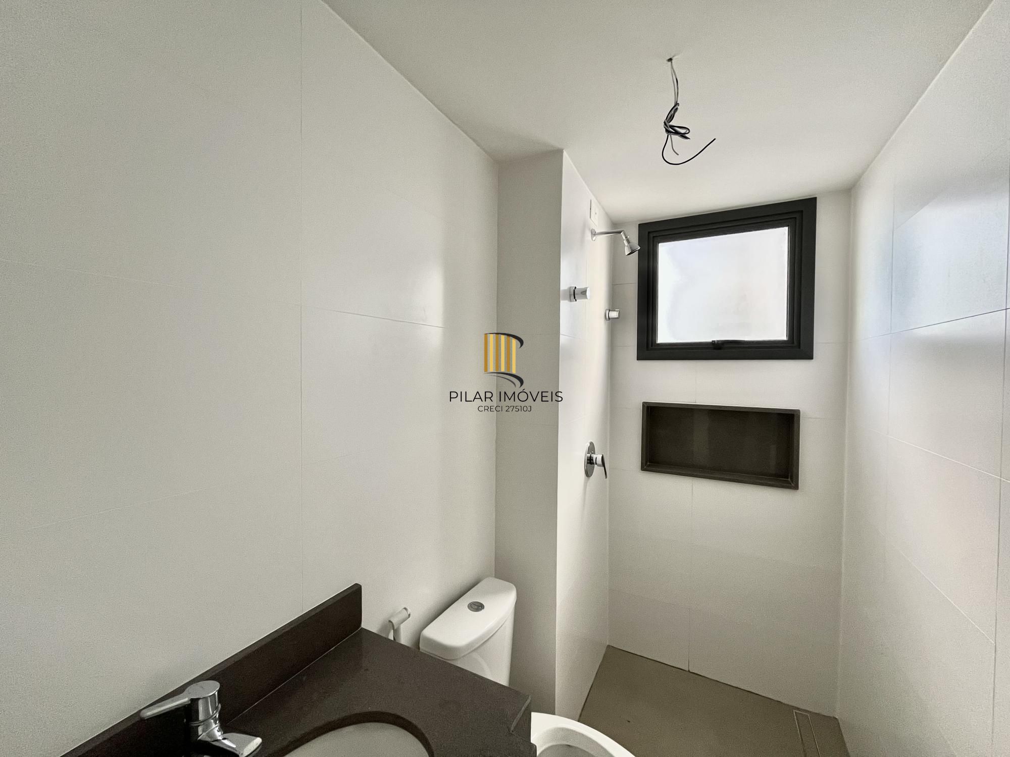 Apartamento novo 2 Dormitórios 1 vaga Rua Eça de Queiroz 800 em Petrópolis