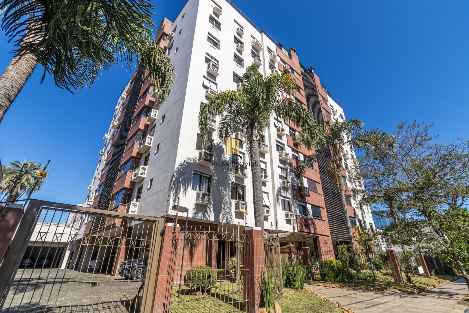 Apartamento 3 dormitórios no Menino Deus