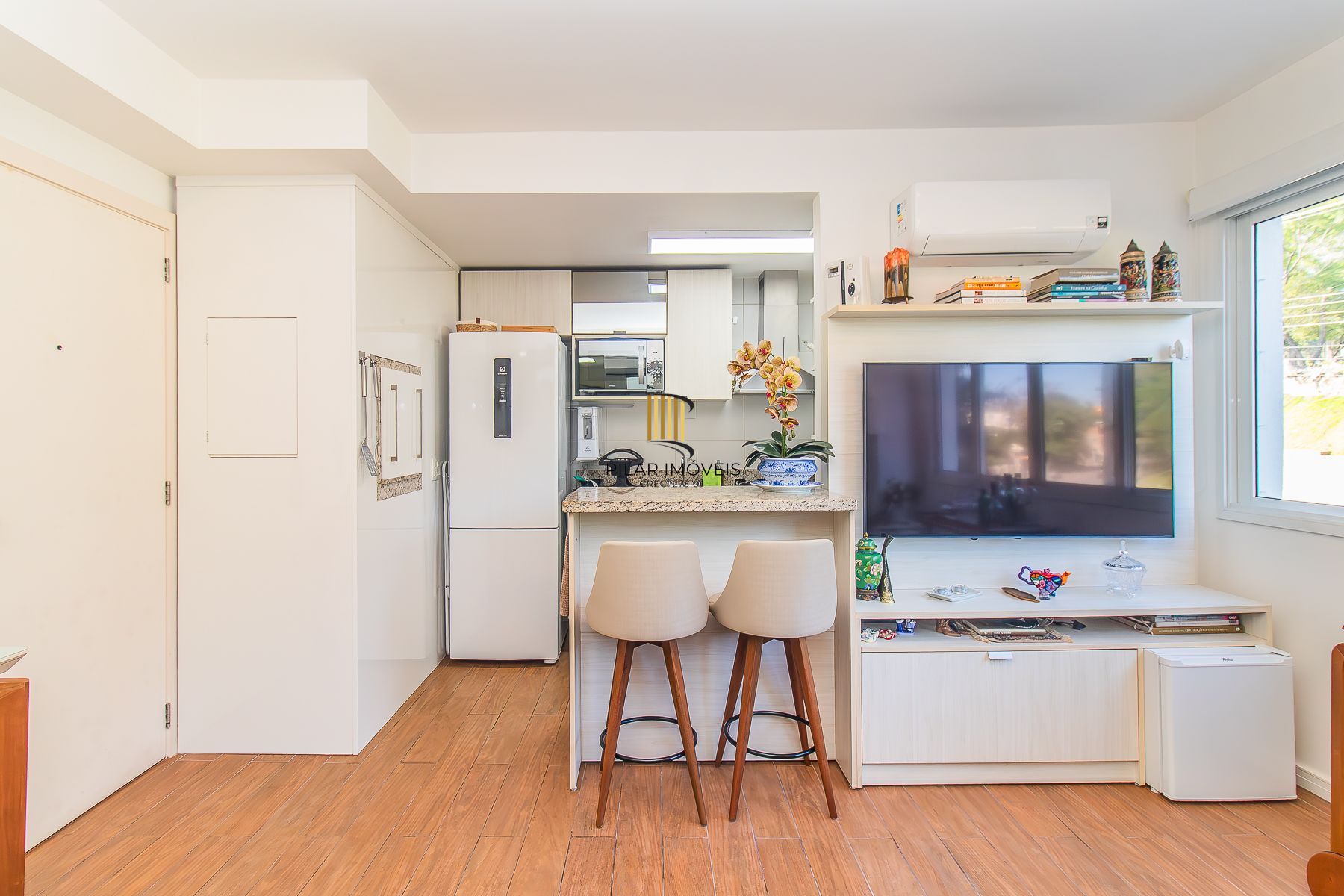 Apartamento MOBILIADO Condomínio Domingo Av. Florianópolis, 95 - Azenha
