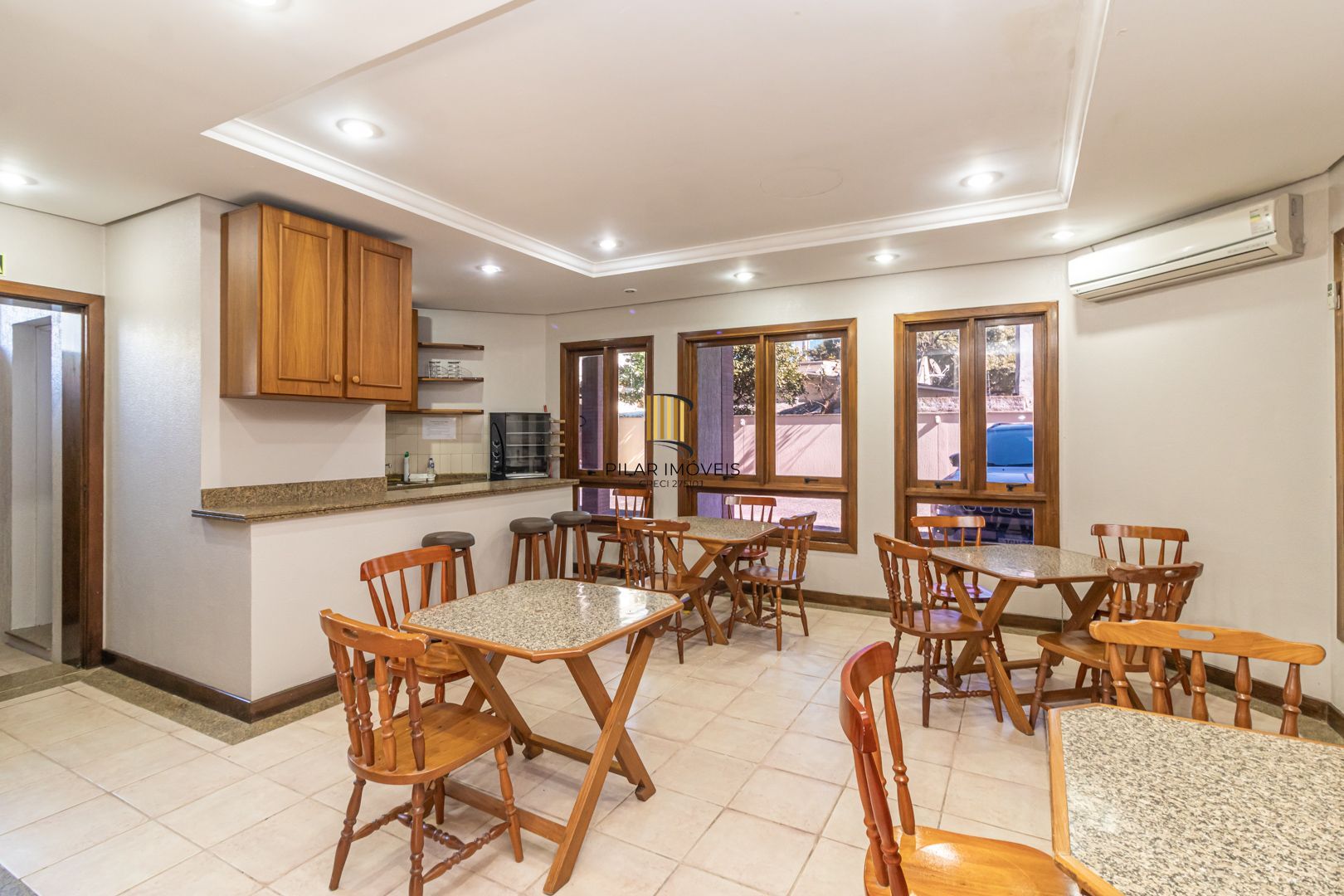 Apartamento 3 dormitórios no Menino Deus