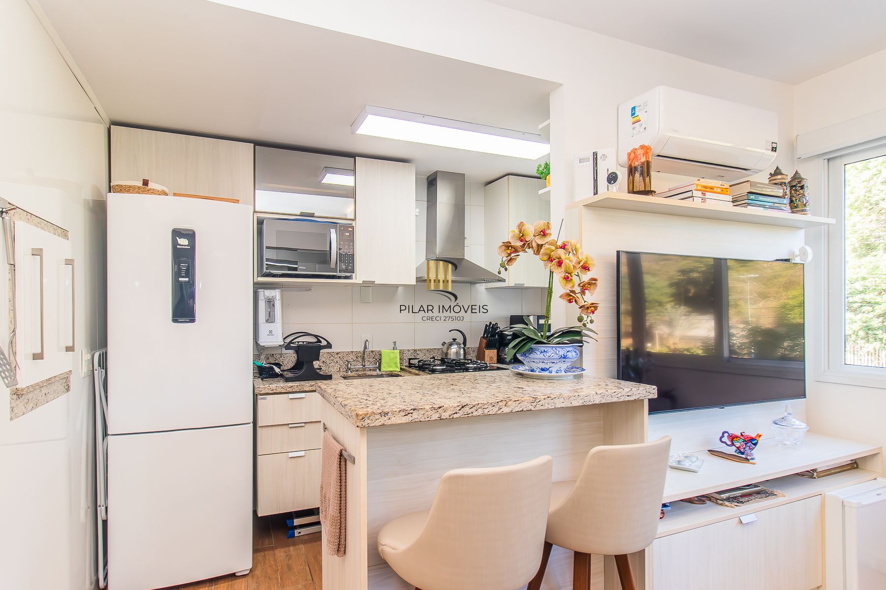 Apartamento MOBILIADO Condomínio Domingo Av. Florianópolis, 95 - Azenha
