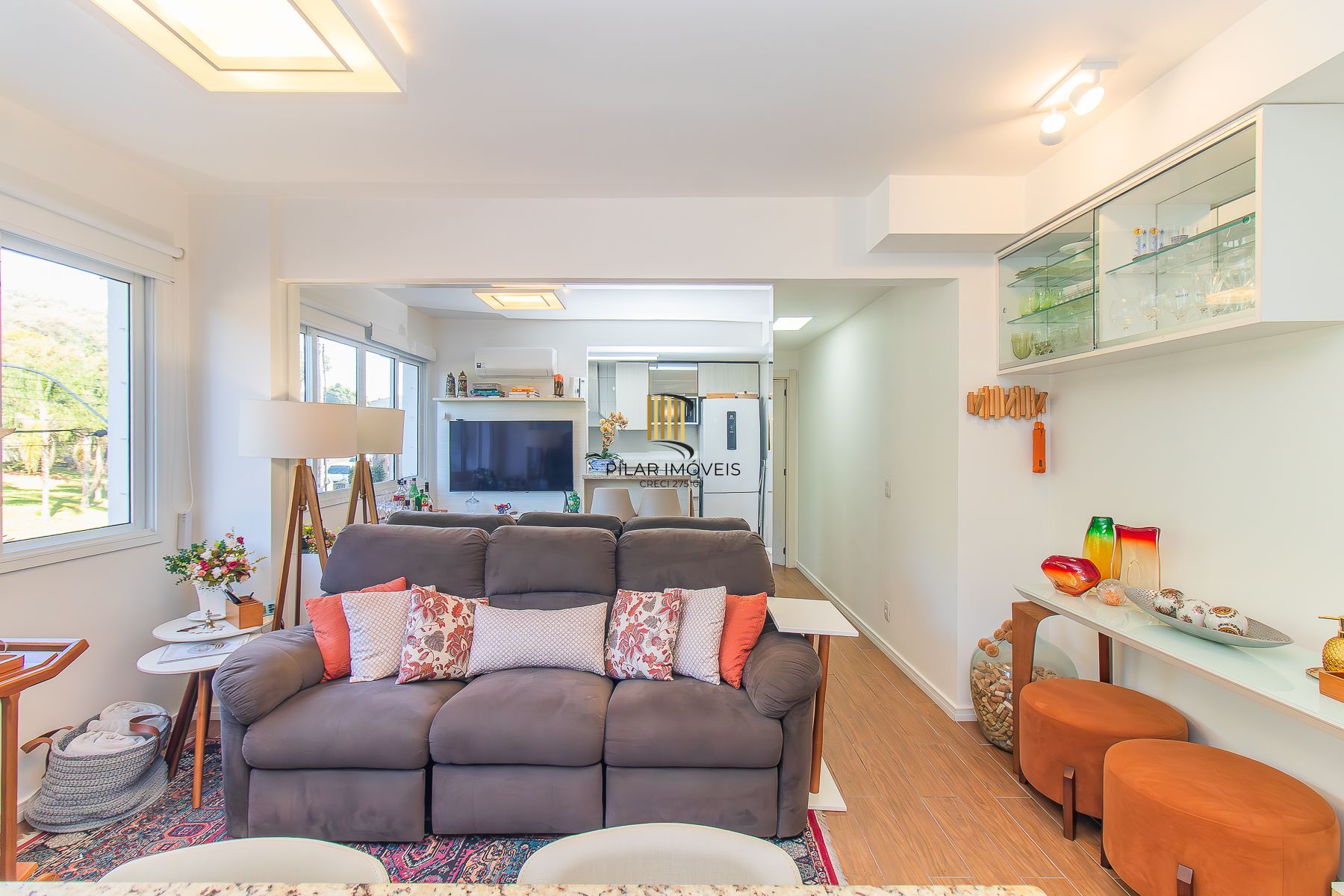 Apartamento MOBILIADO Condomínio Domingo Av. Florianópolis, 95 - Azenha