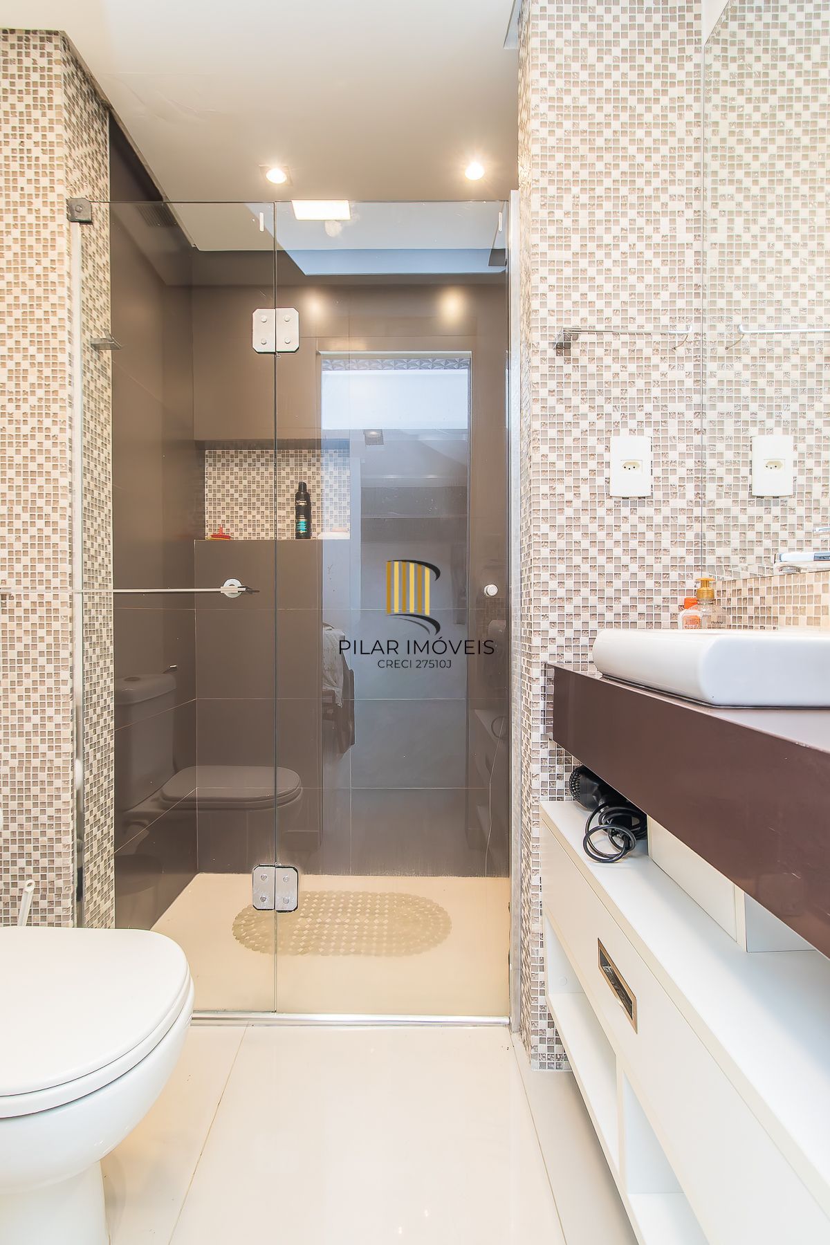 Apartamento mobiliado em Petrópolis