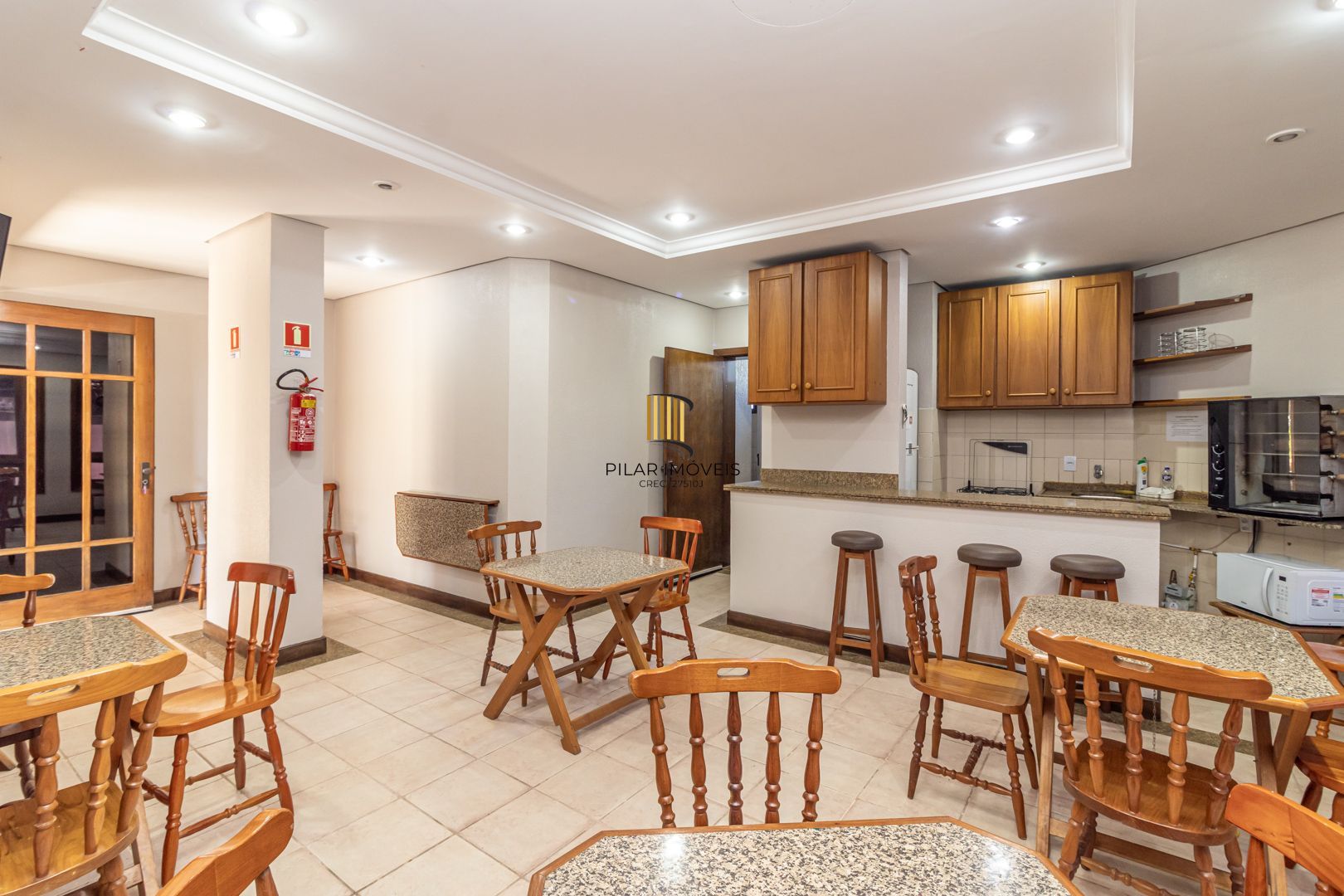 Apartamento 3 dormitórios no Menino Deus