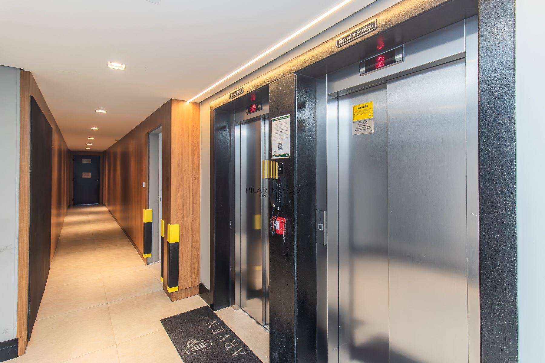 Incrível apartamento mobiliado 2 suítes novo no Menino Deus