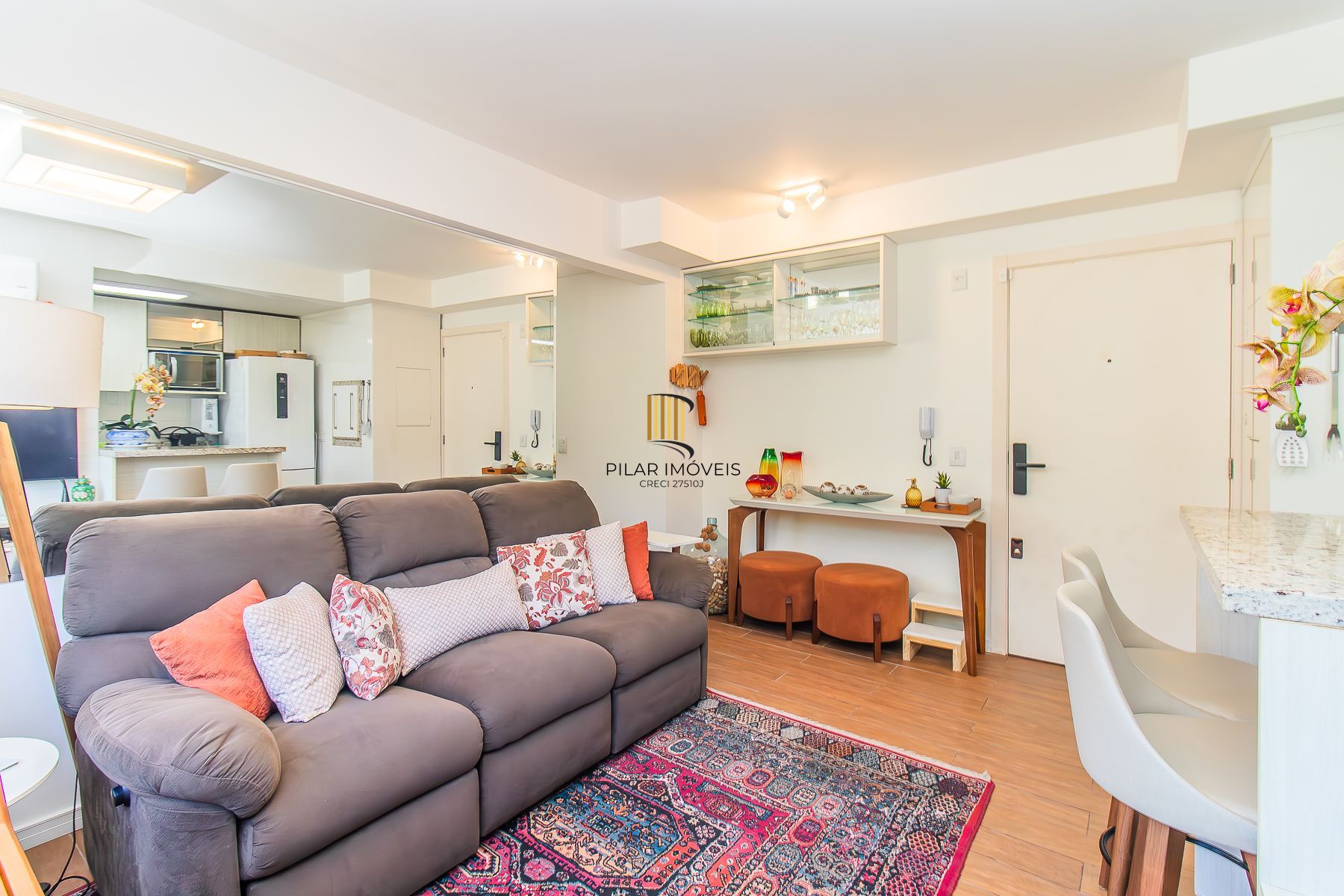 Apartamento MOBILIADO Condomínio Domingo Av. Florianópolis, 95 - Azenha