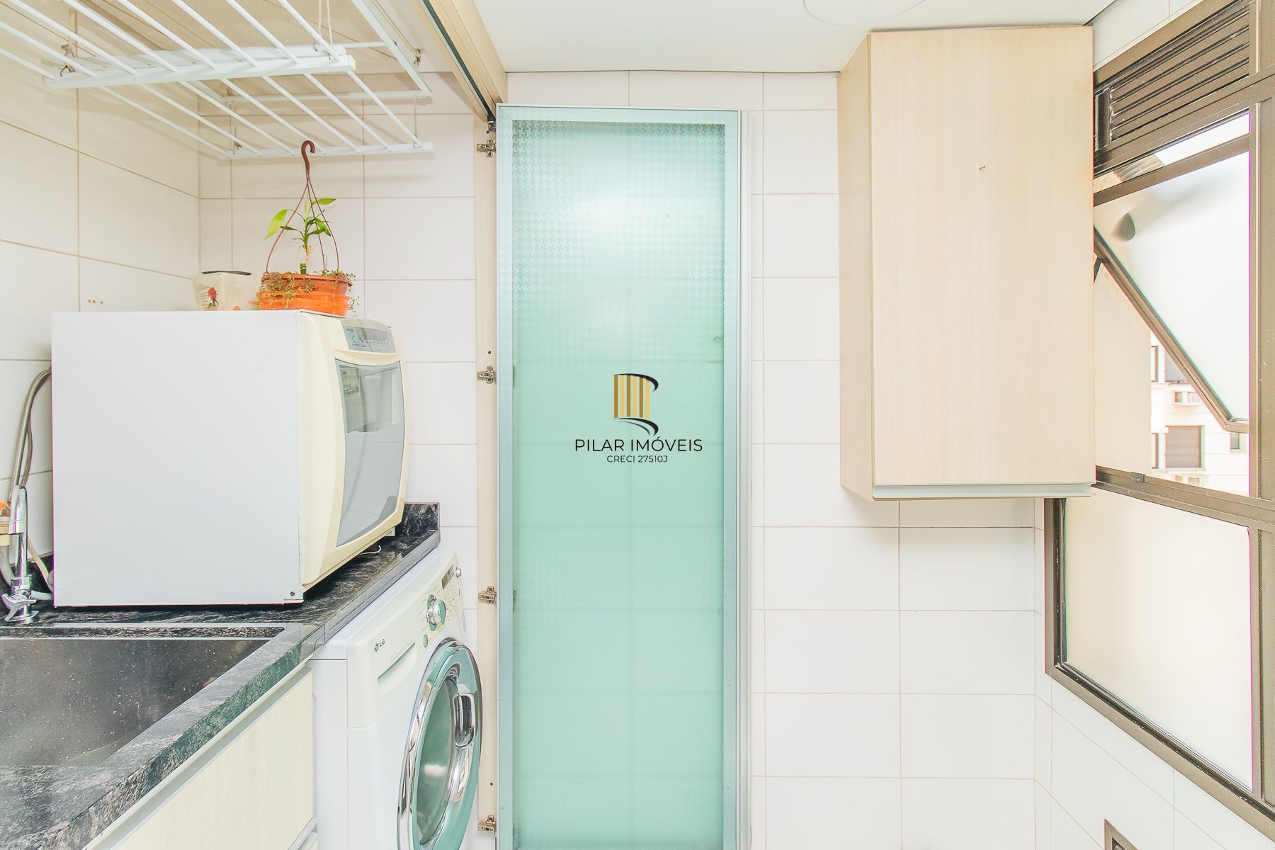 Apartamento 3 Dormitórios Passo D'areia