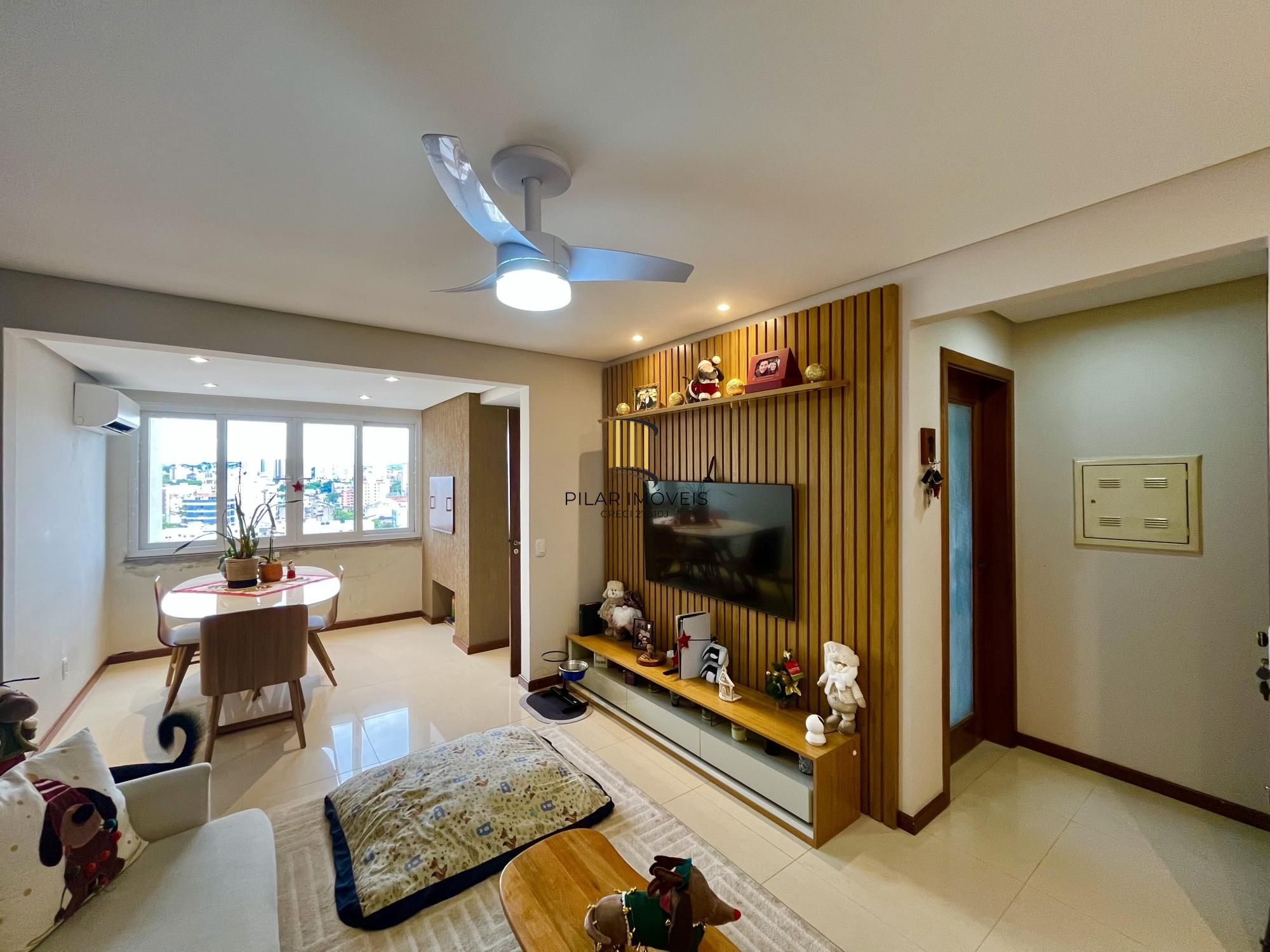 Apartamento semimobiliado em condomínio com infra de lazer no Cristo Redentor