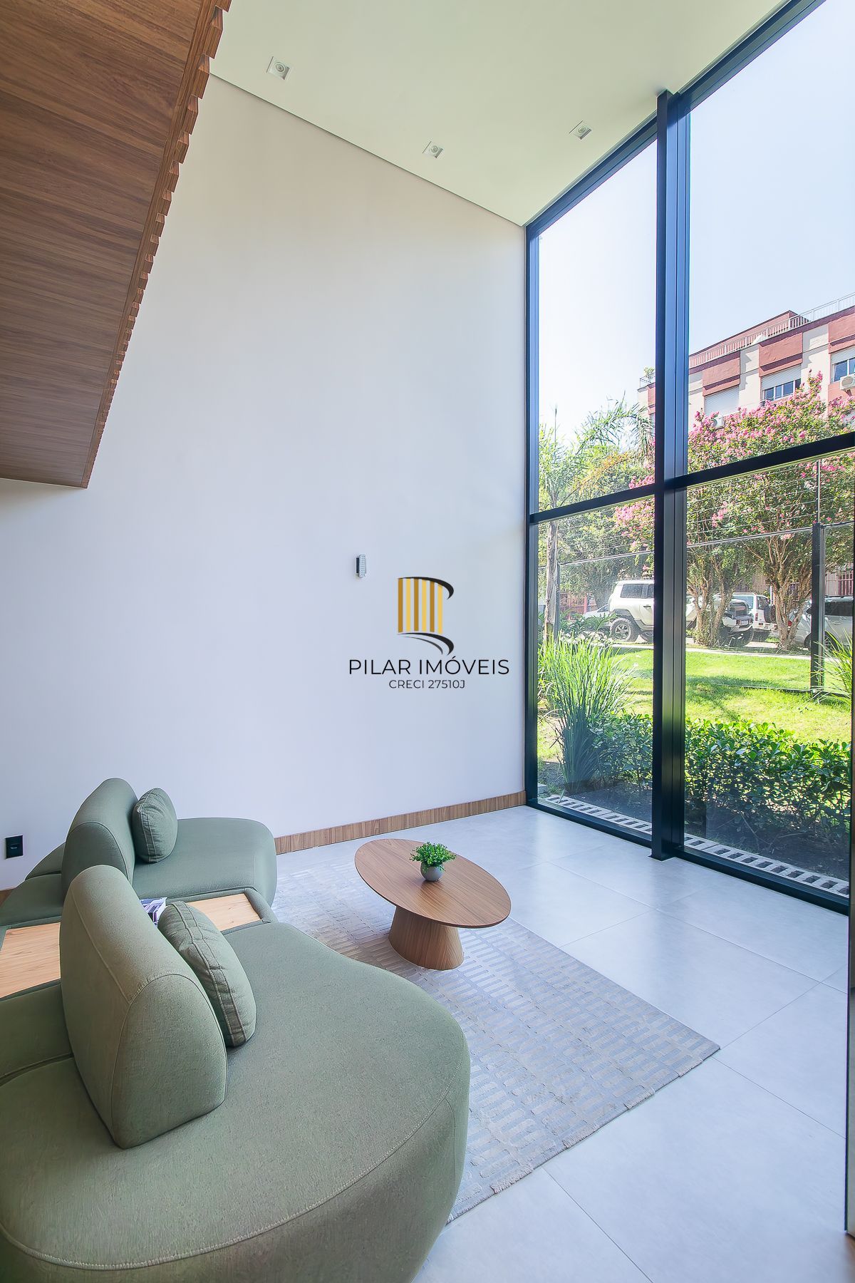 Incrível apartamento mobiliado 2 suítes novo no Menino Deus