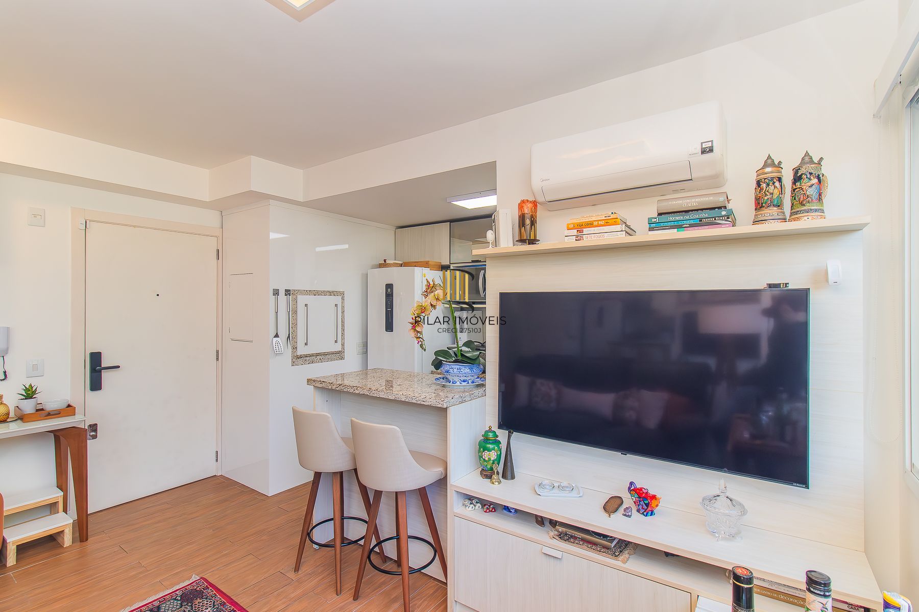 Apartamento MOBILIADO Condomínio Domingo Av. Florianópolis, 95 - Azenha