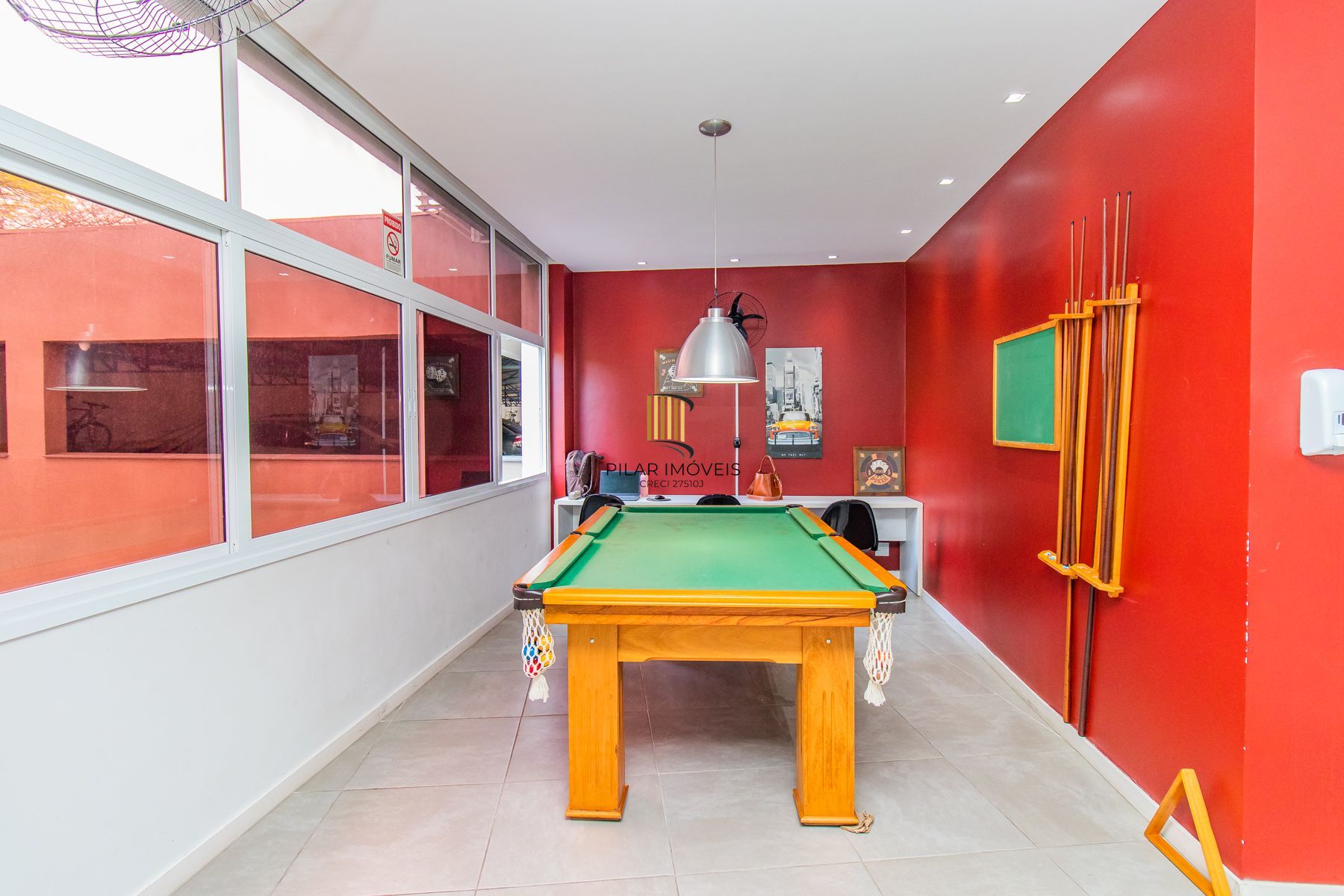 Apartamento MOBILIADO Condomínio Domingo Av. Florianópolis, 95 - Azenha