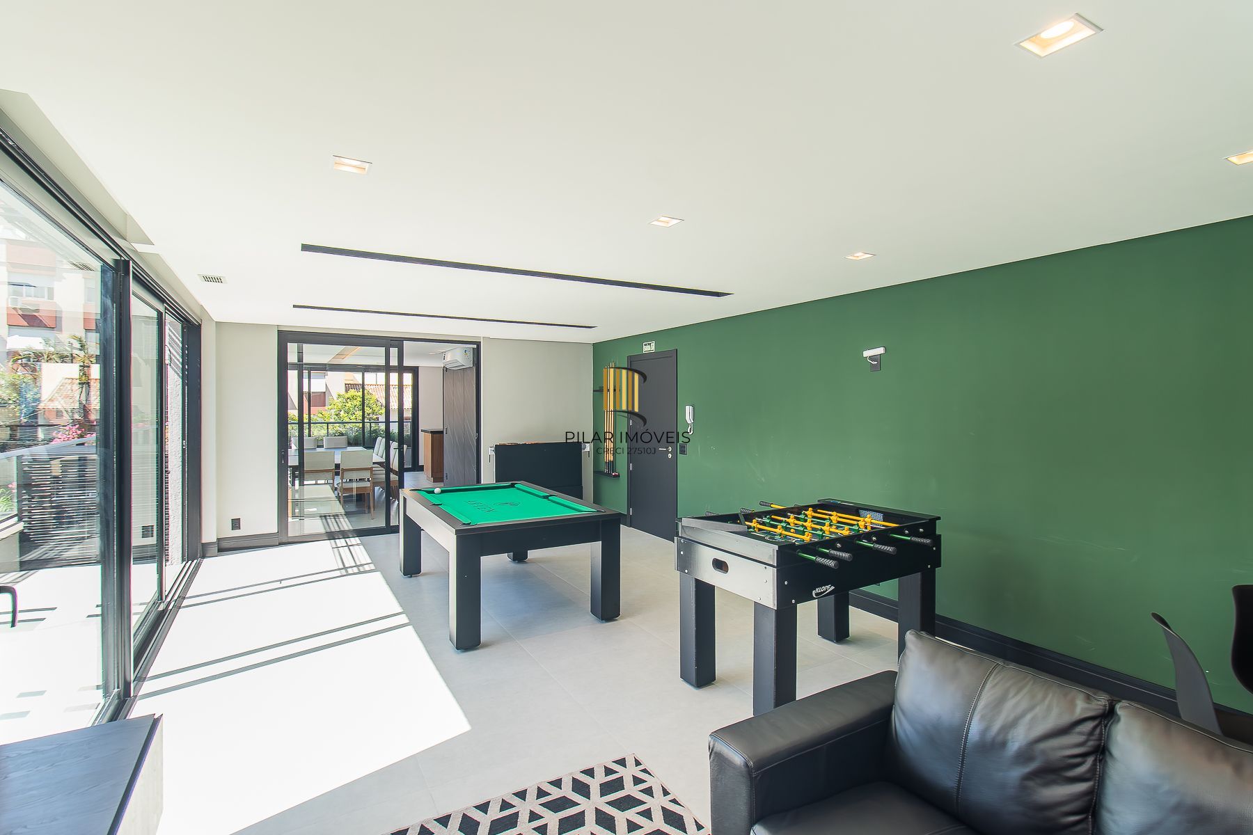 Incrível apartamento mobiliado 2 suítes novo no Menino Deus