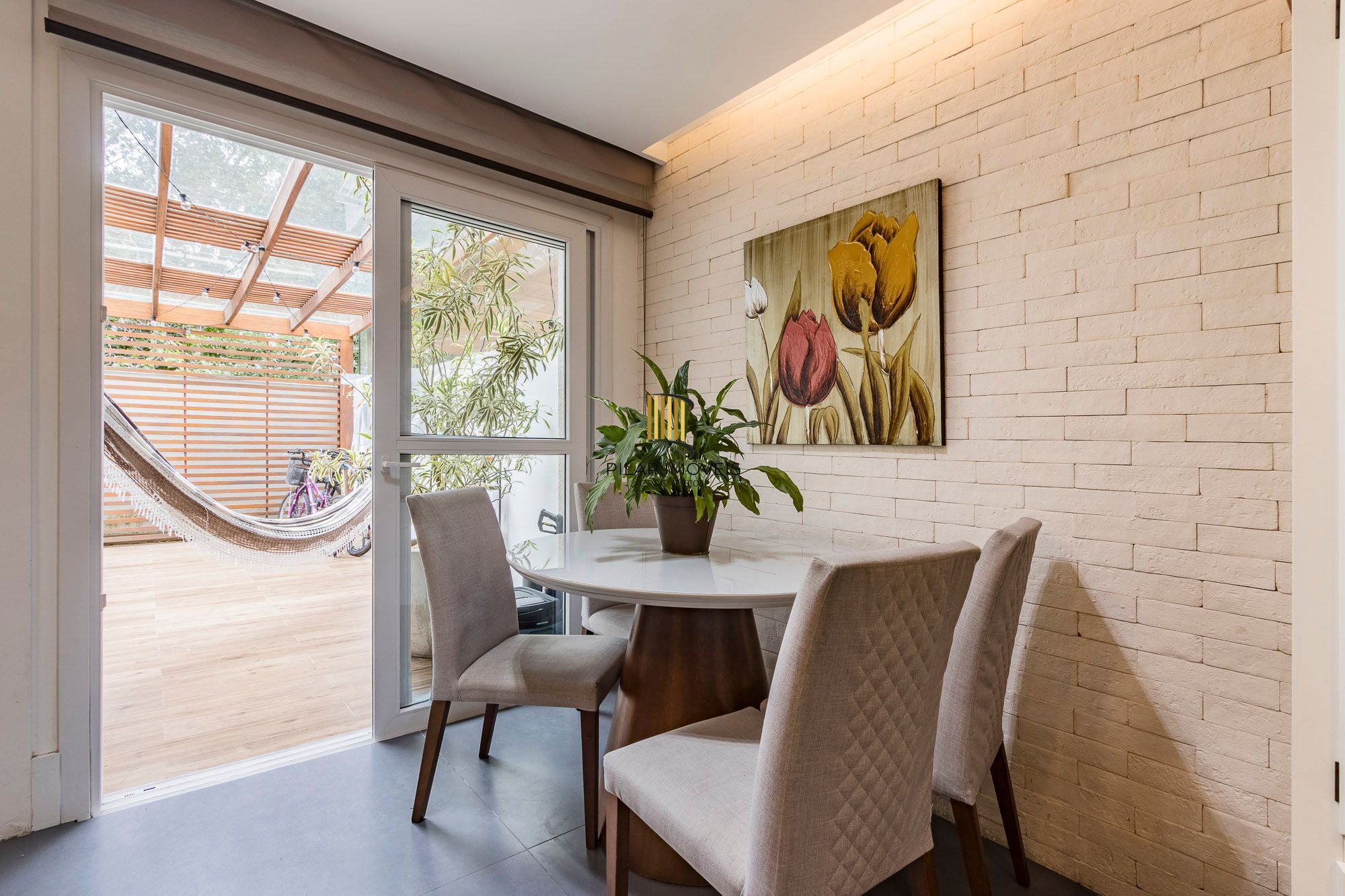 Casa Alto Padrão no condomínio Euroville