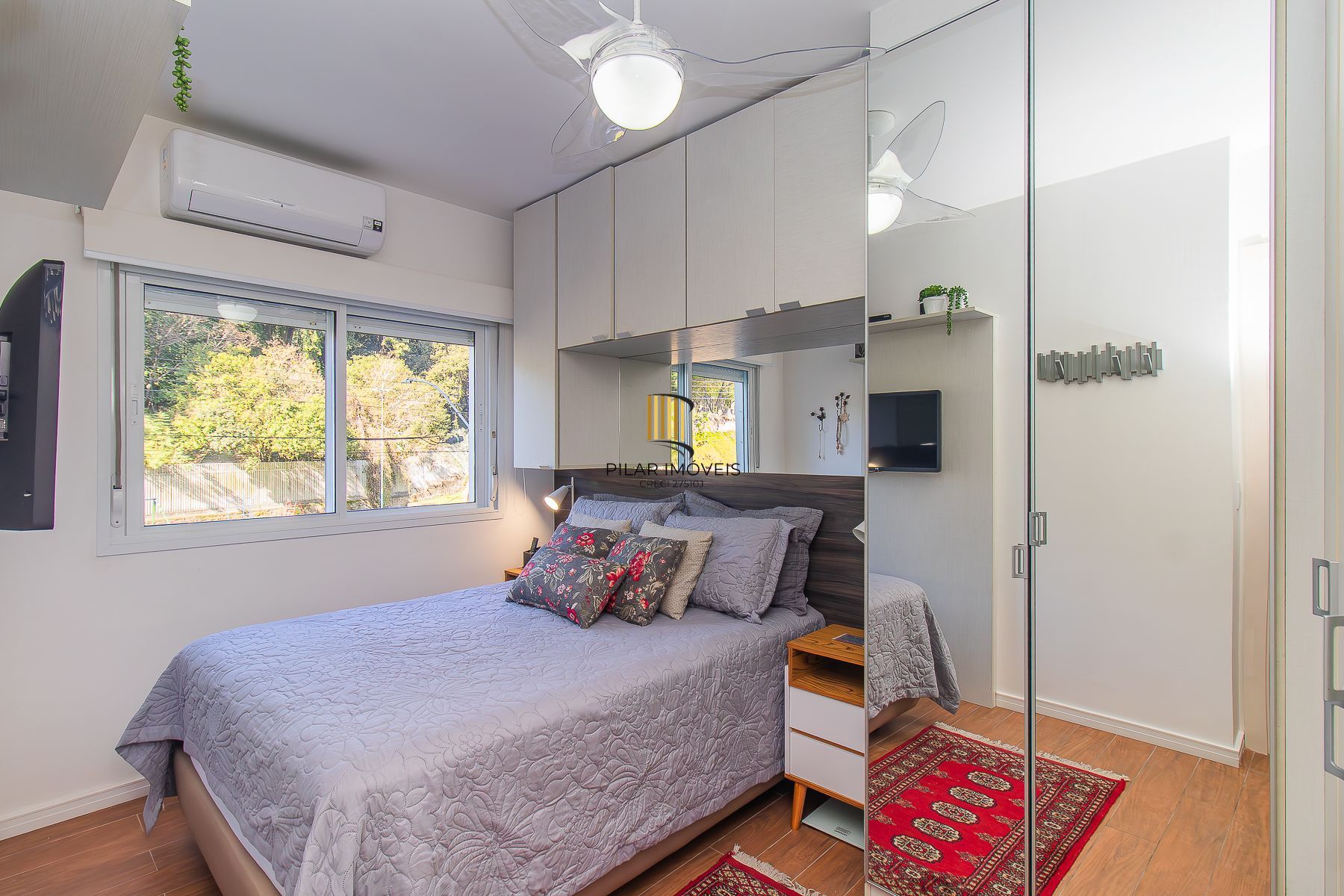 Apartamento MOBILIADO Condomínio Domingo Av. Florianópolis, 95 - Azenha