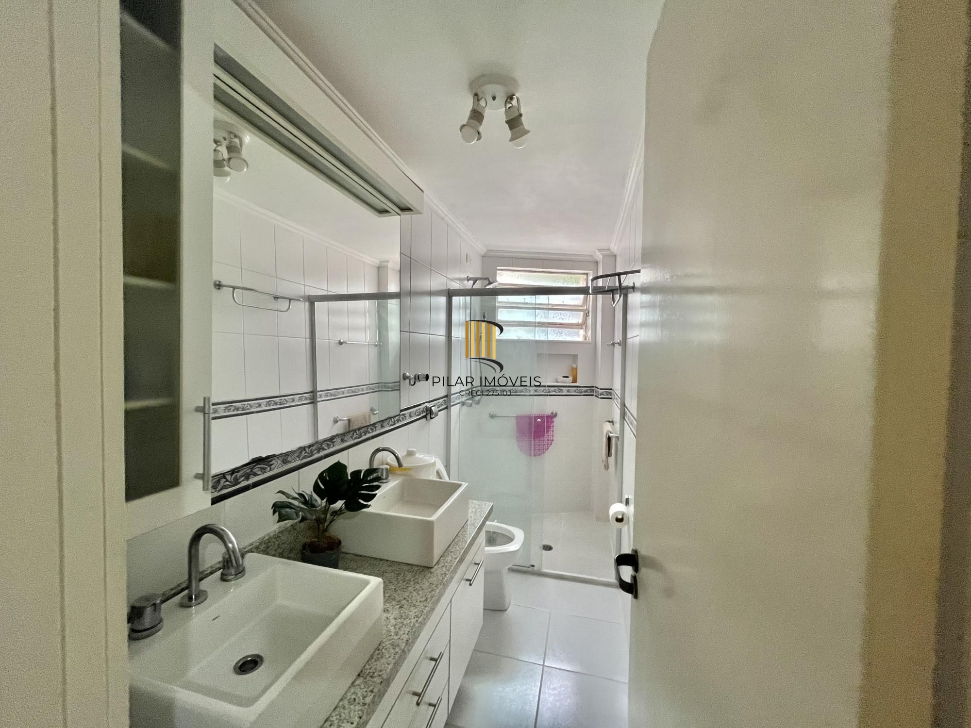 Apartamento 3 Dormitórios Rua Castro Alves, 1100 Rio Branco