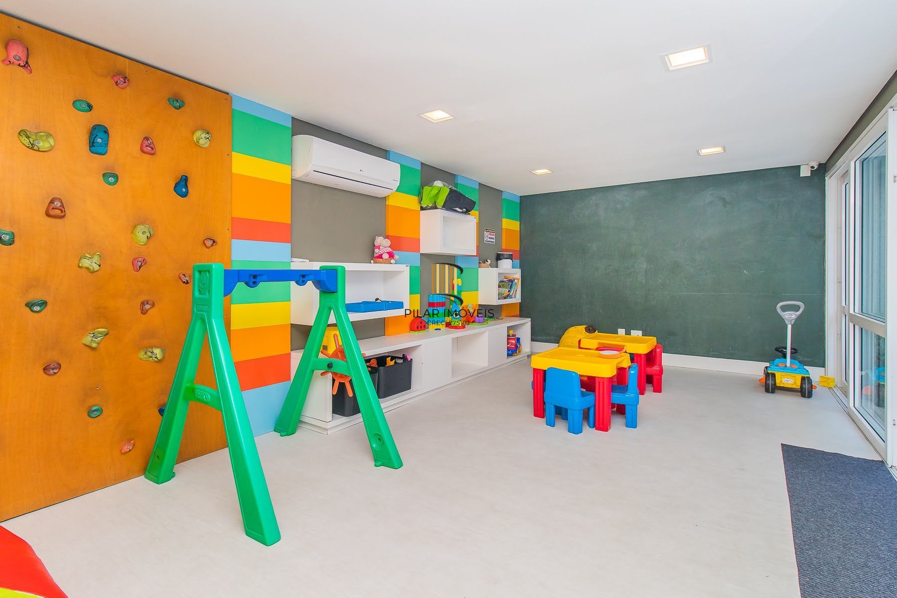 Apartamento 2 Dormitórios São João