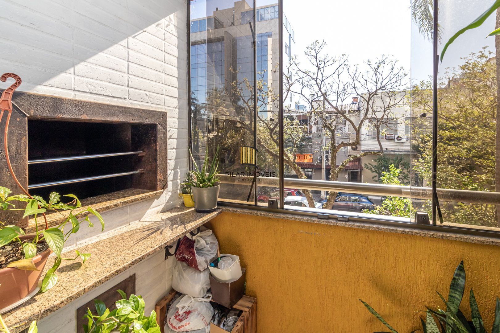 Apartamento 3 dormitórios no Menino Deus