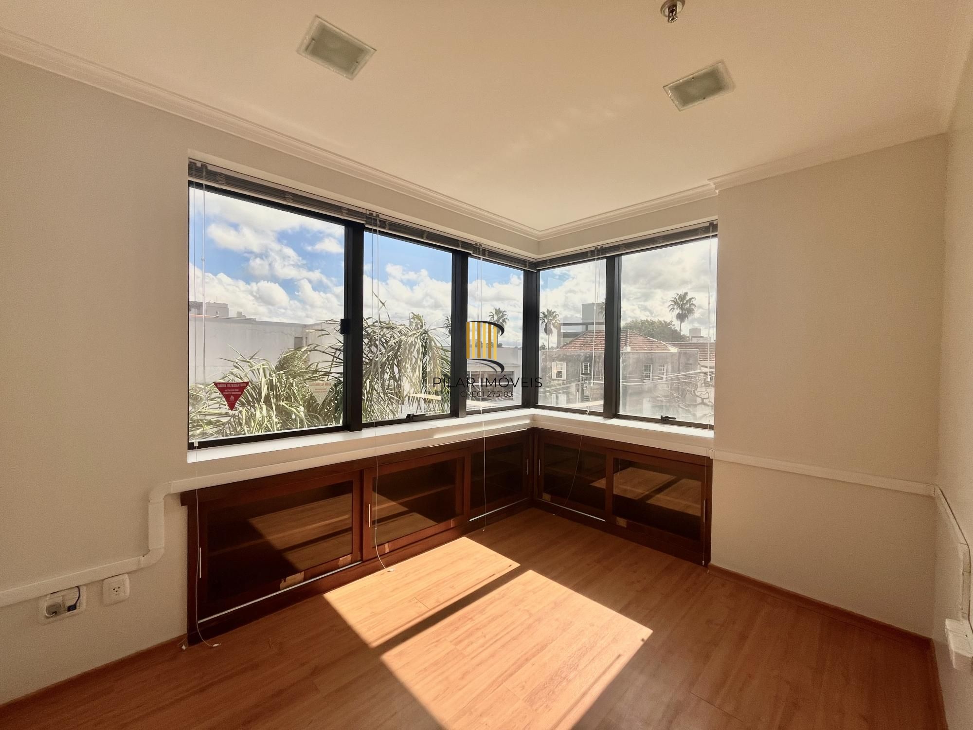 Sala Comercial 1 dormitório no bairro Petrópolis