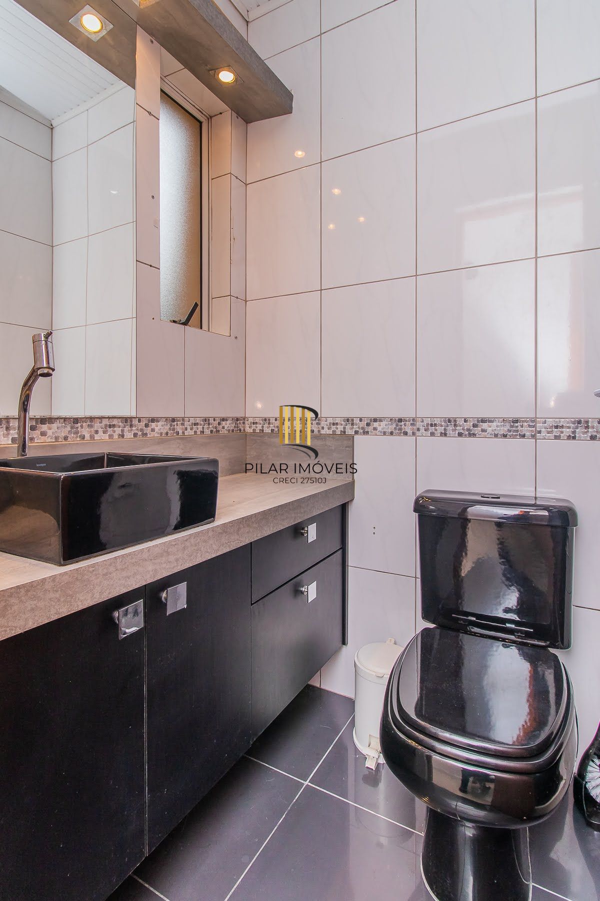 Apartamento 2 Dormitórios Sarandi
