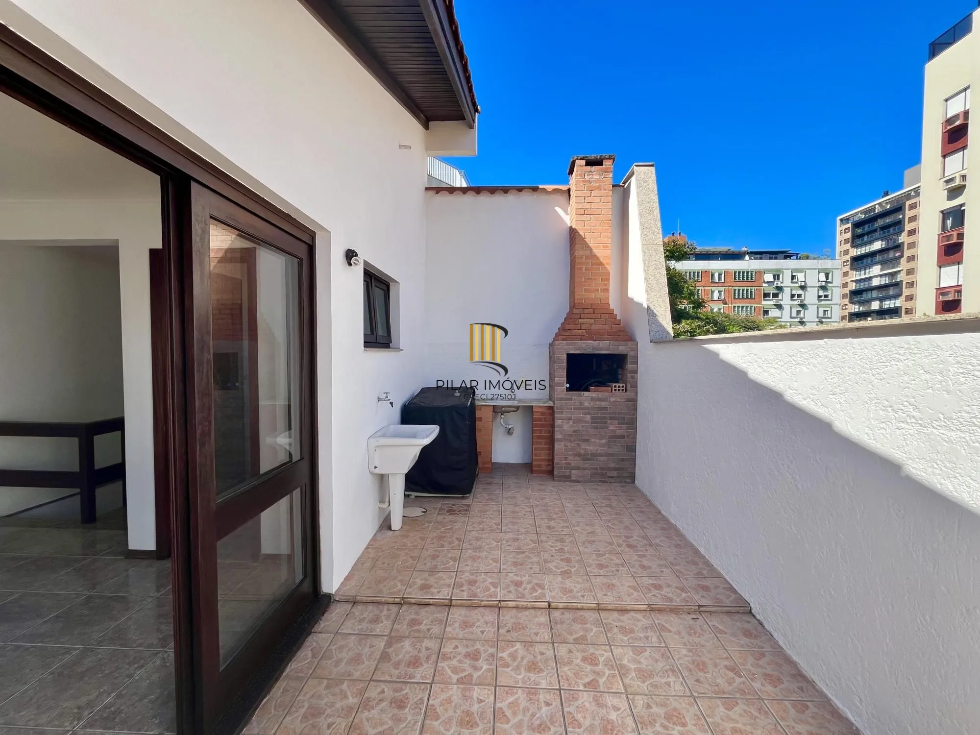 Casa em condomínio no Bairro Menino Deus