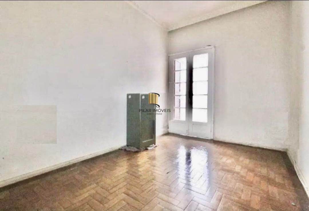 Apartamento garden com pátio Menino Deus