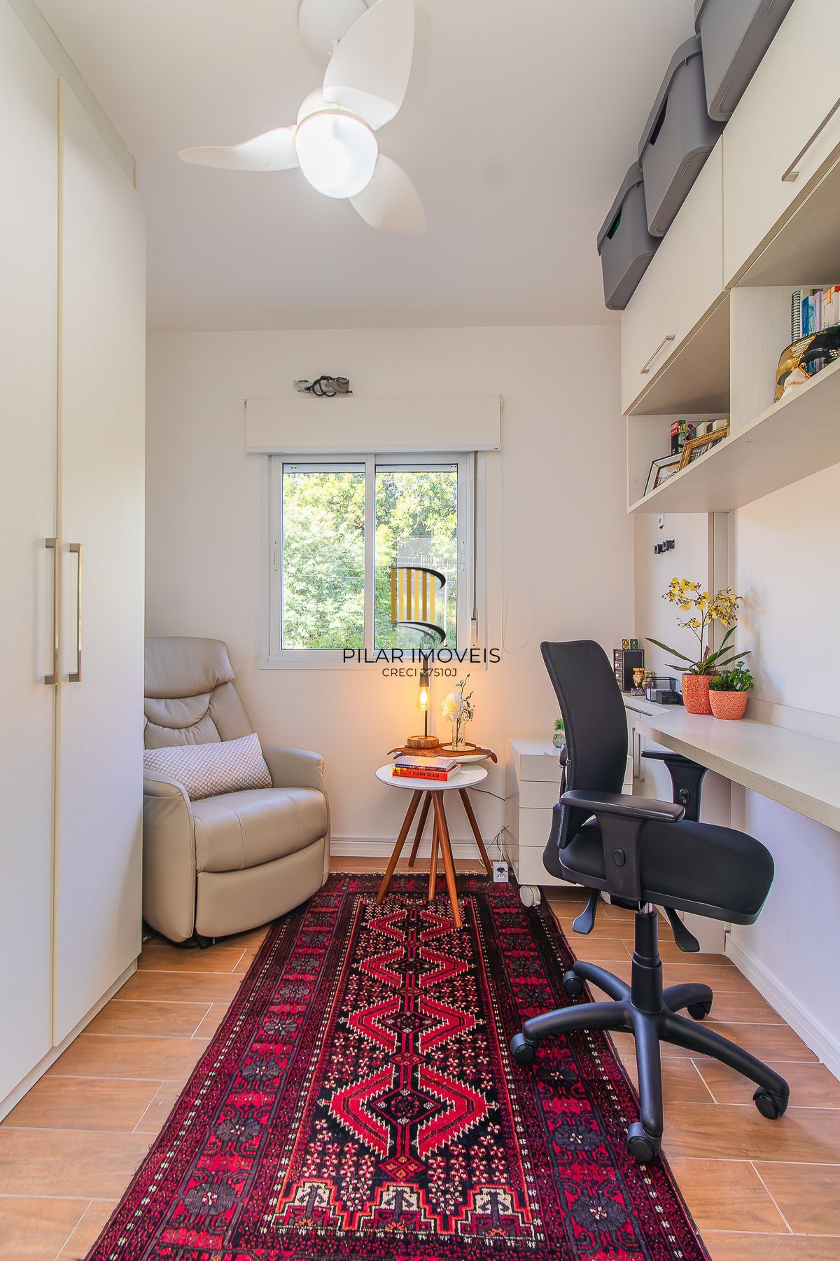 Apartamento MOBILIADO Condomínio Domingo Av. Florianópolis, 95 - Azenha