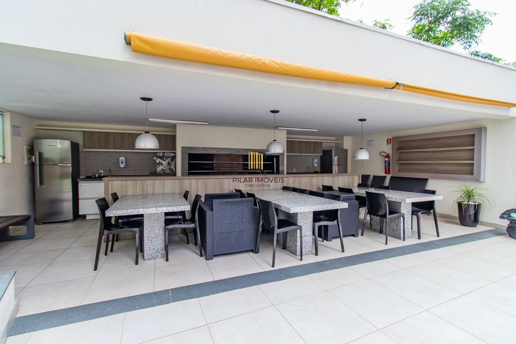 Apartamento MOBILIADO Condomínio Domingo Av. Florianópolis, 95 - Azenha