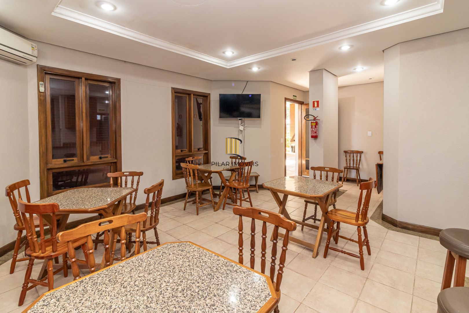 Apartamento 3 dormitórios no Menino Deus