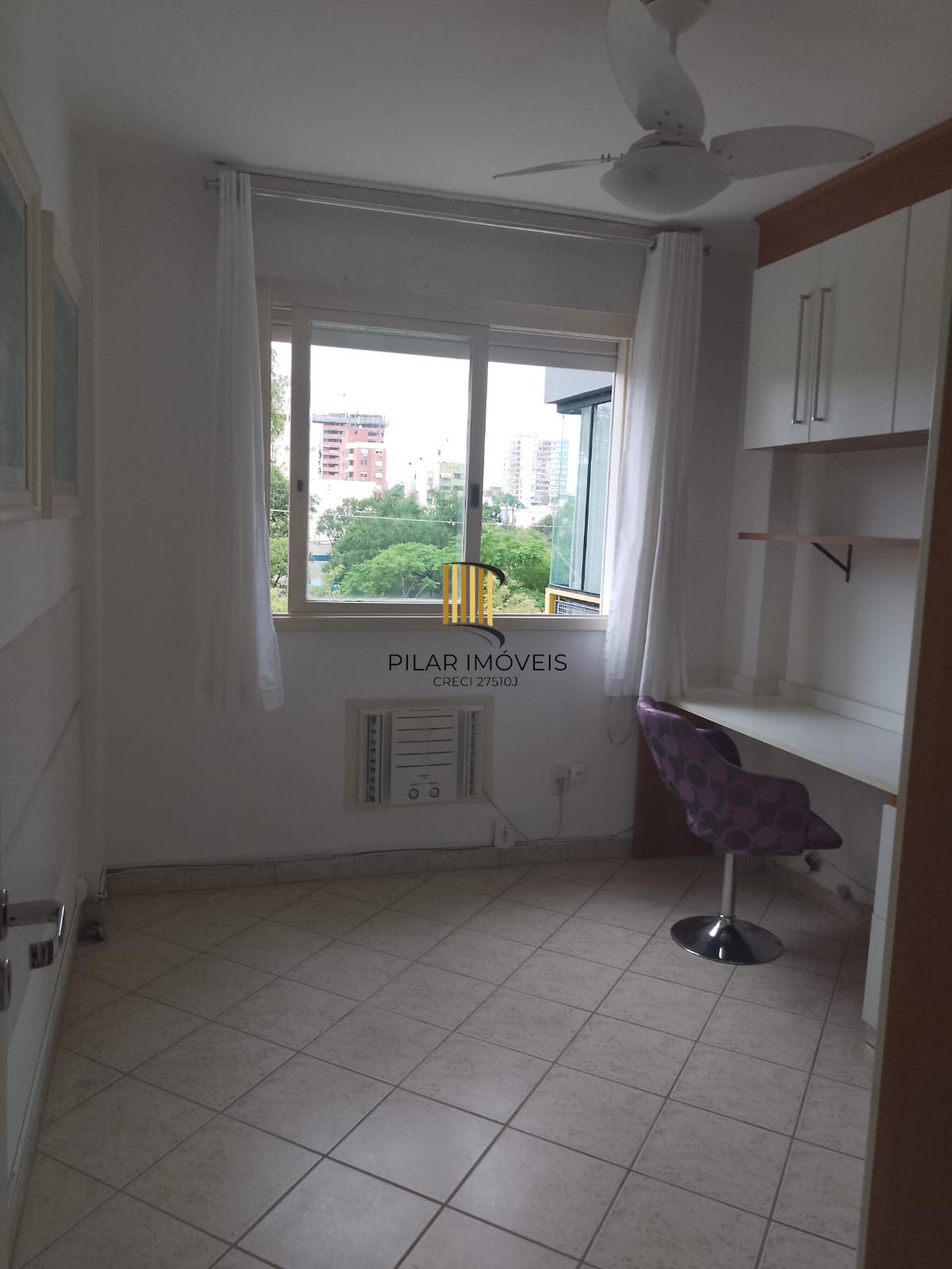 Apartamento 03 dormitórios 1 suíte 1 vaga de garagem no Bairro Menino Deus